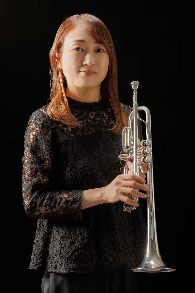 トランペット 松木 亜希（首席） アーティスト写真
