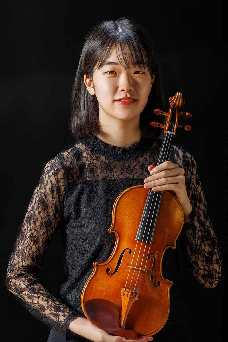 向山亜木子